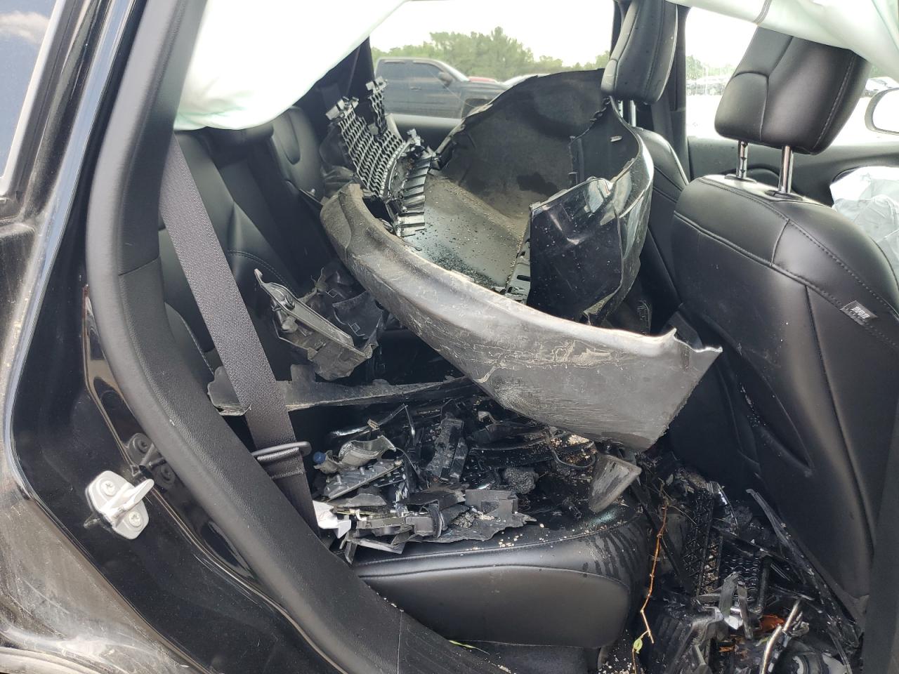 1C4PJMLB7LD608417 2020 Jeep Cherokee Latitude Plus