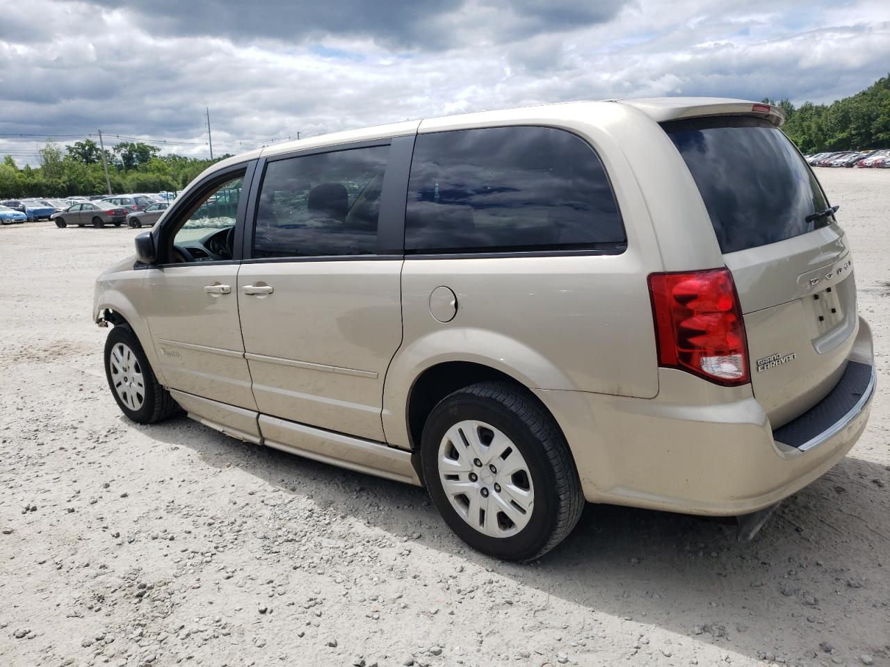 2C4RDGBG9FR669977 2015 Dodge Grand Caravan Se