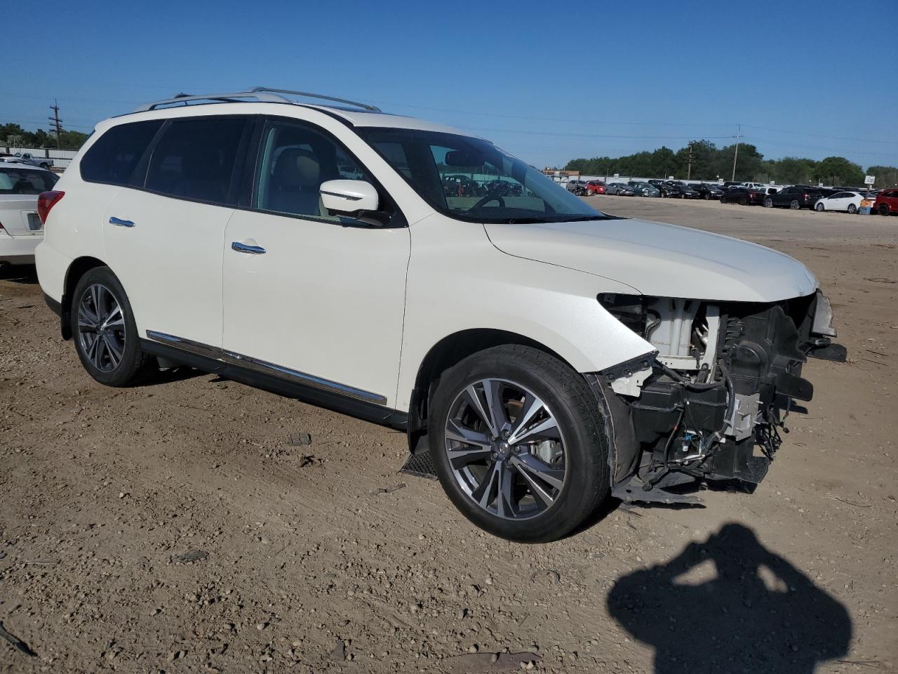 Lot #2612945059 2017 NISSAN PATHFINDER