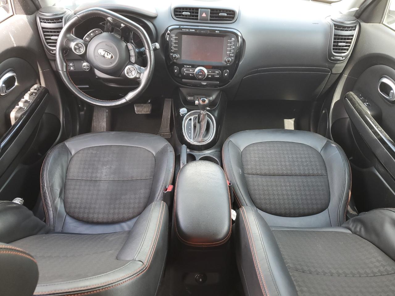 KNDJX3AA1H7471019 2017 Kia Soul !