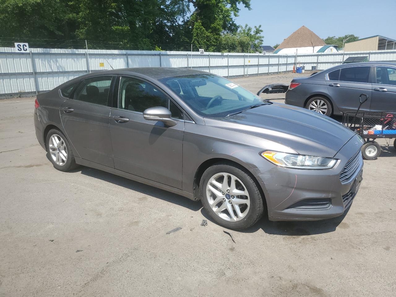 1FA6P0H75E5364311 2014 Ford Fusion Se