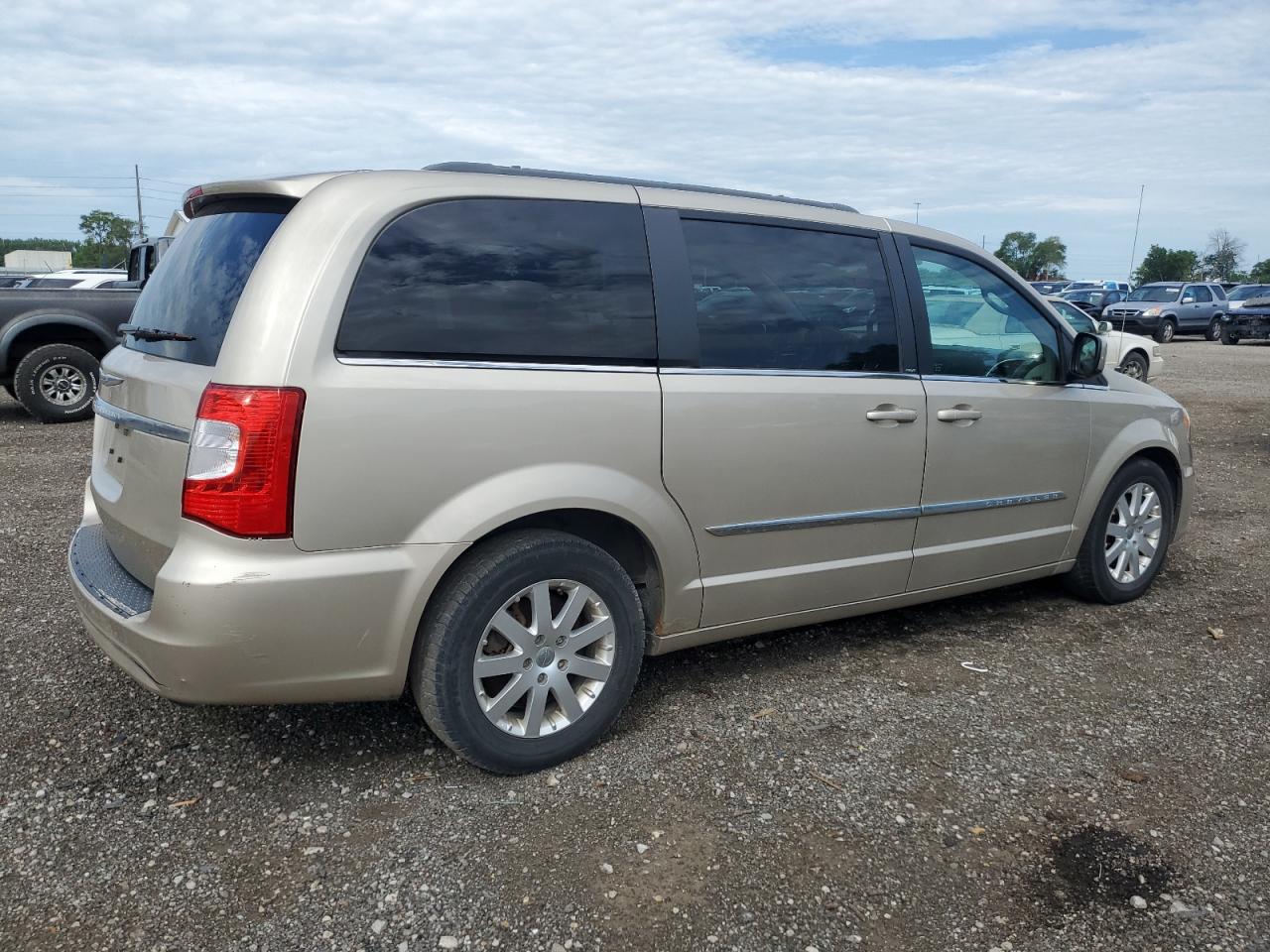 2013 Chrysler Town & Country Touring vin: 2C4RC1BG8DR517590