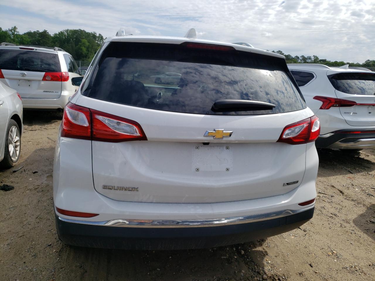 3GNAXMEV9JS567983 2018 Chevrolet Equinox Premier