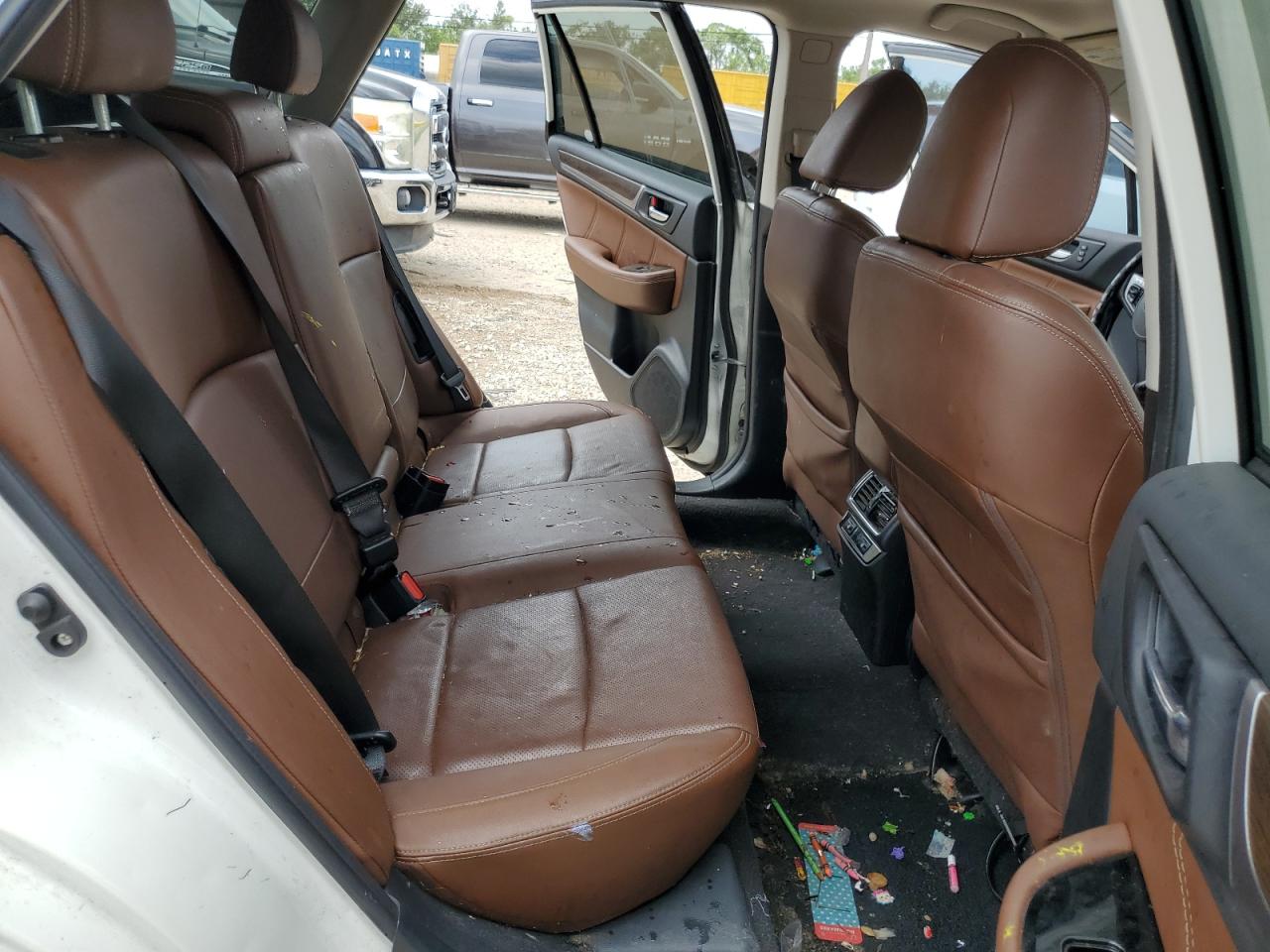 4S4BSETC9H3421999 2017 Subaru Outback Touring