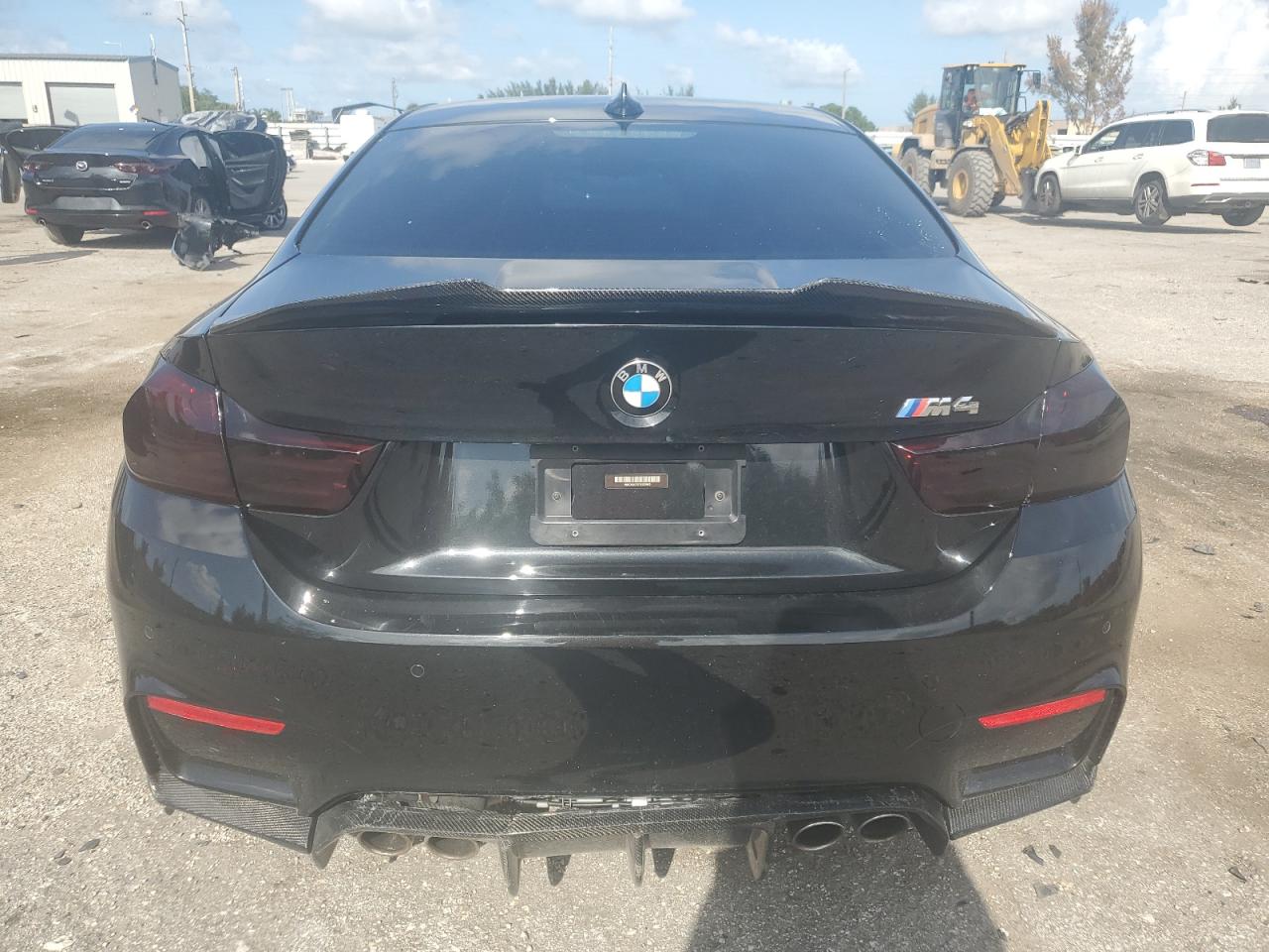 WBS3R9C57FK332862 2015 BMW M4