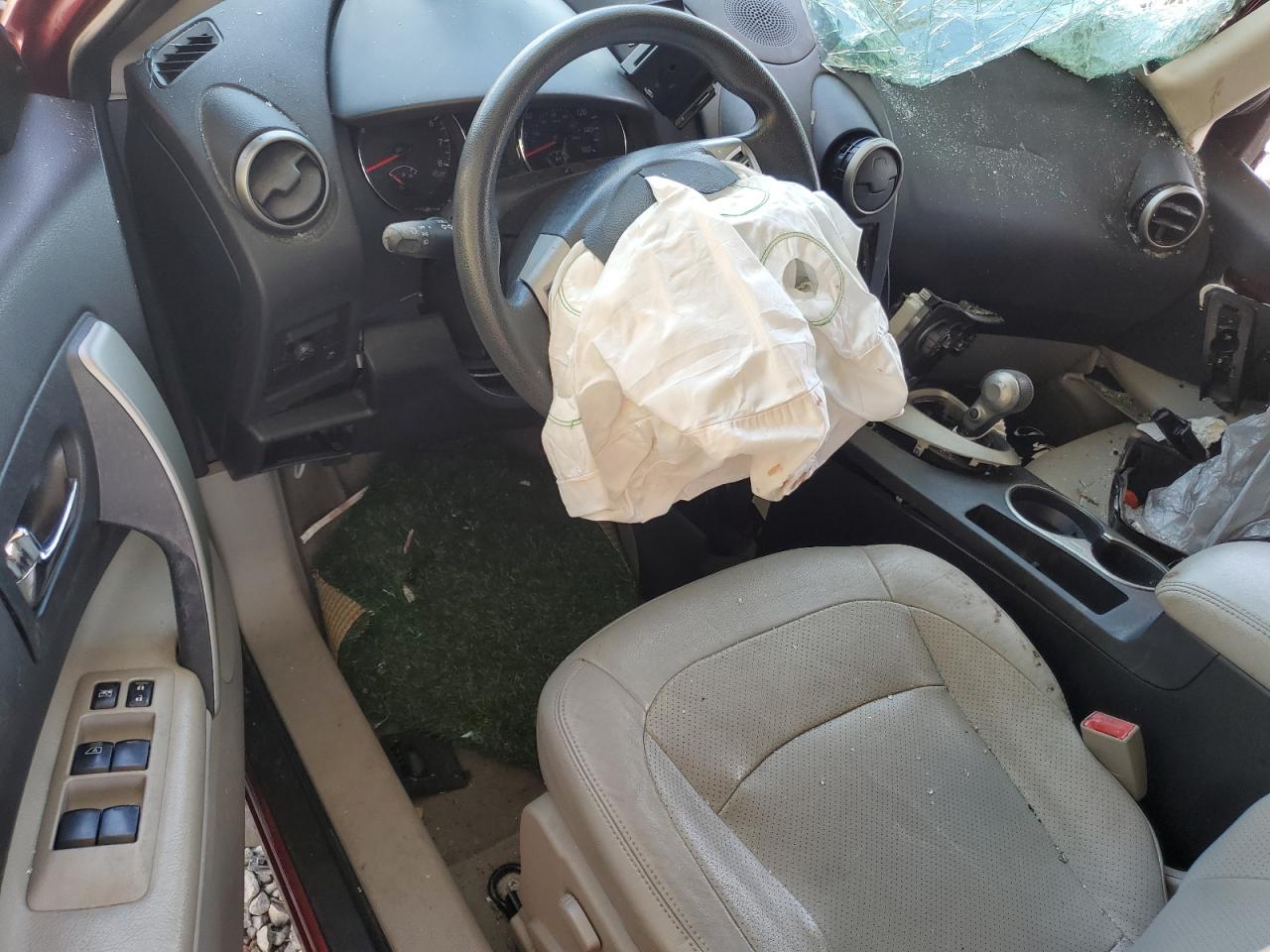 JN8AS5MT5BW165675 2011 Nissan Rogue S