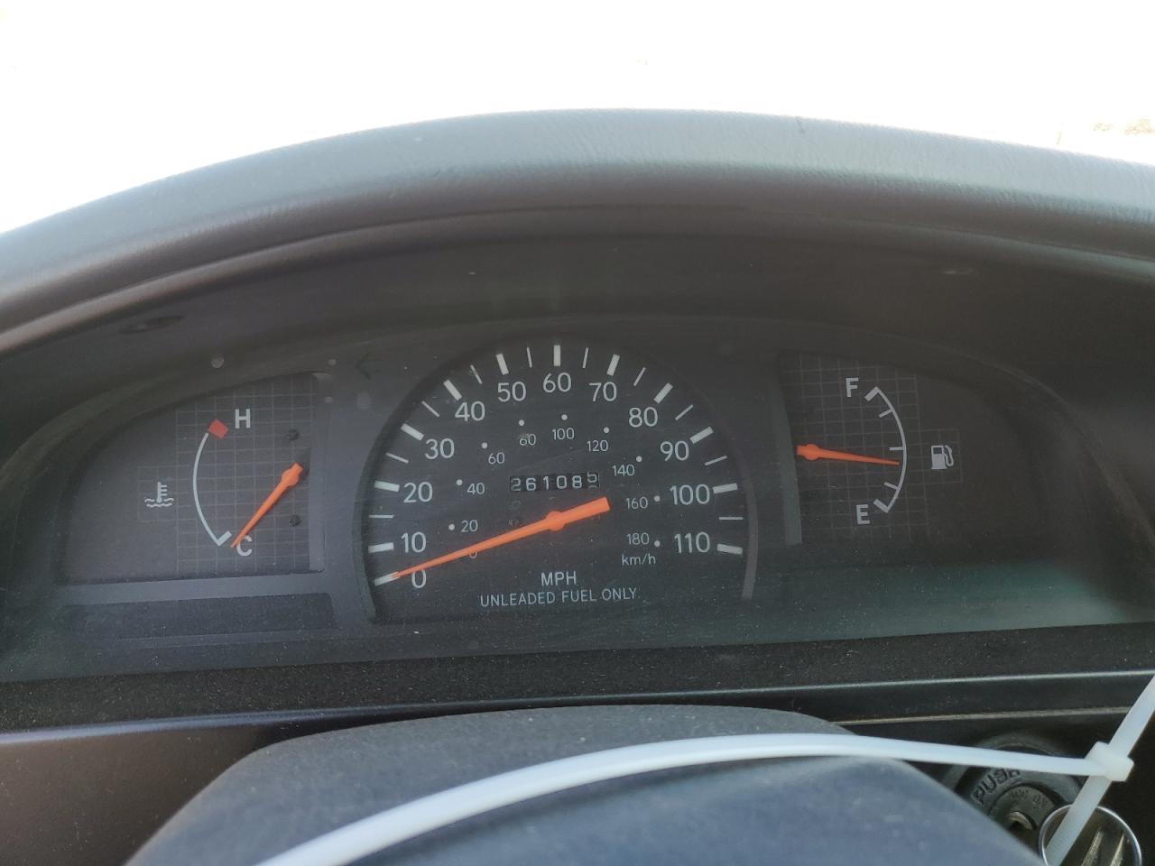 4TANL42N6YZ587479 2000 Toyota Tacoma