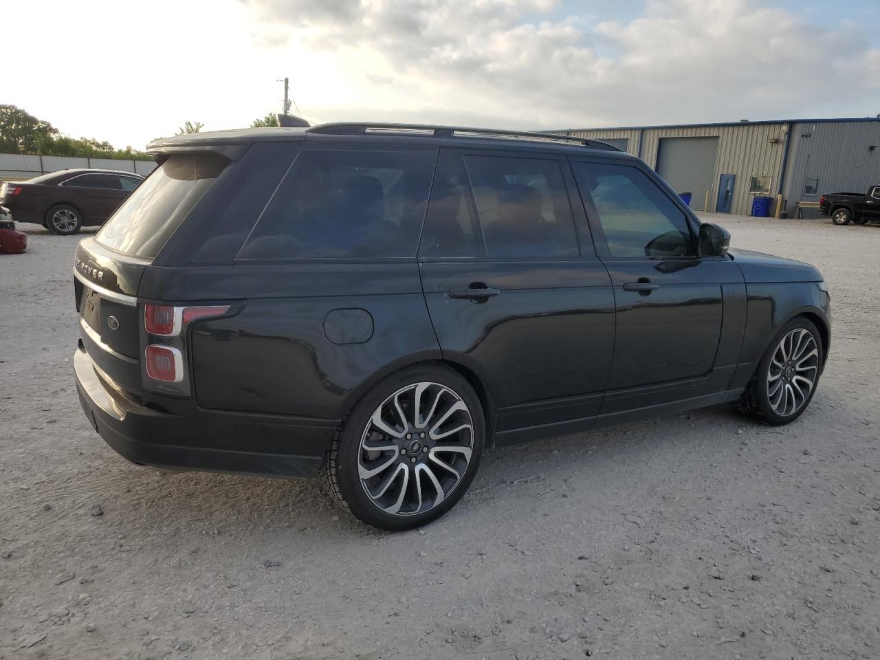 SALGS2SV7JA388684 2018 Land Rover Range Rover Hse