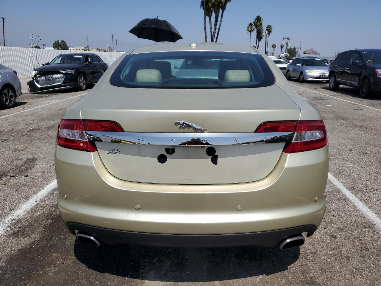 SAJWA0GB6ALR49861 2010 Jaguar Xf Premium
