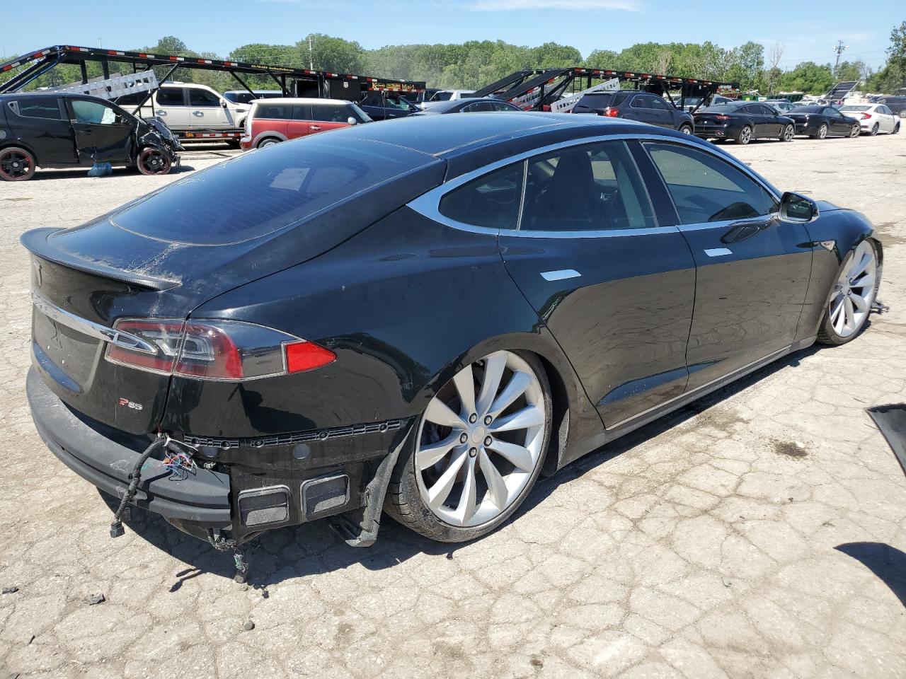 2013 Tesla Model S vin: 5YJSA1CP9DFP10350