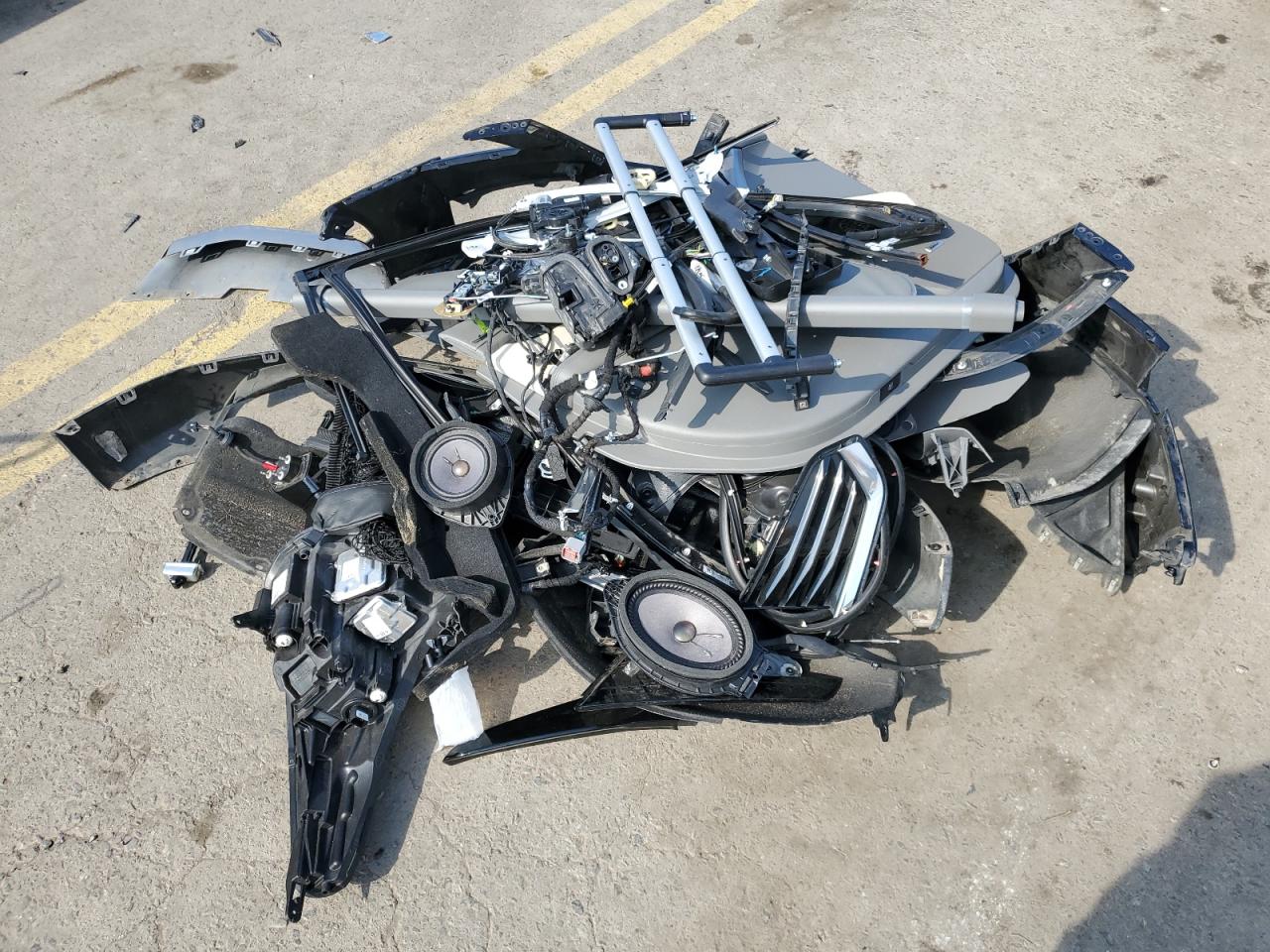 1GYKNDRS7LZ163731 2020 Cadillac Xt5 Premium Luxury