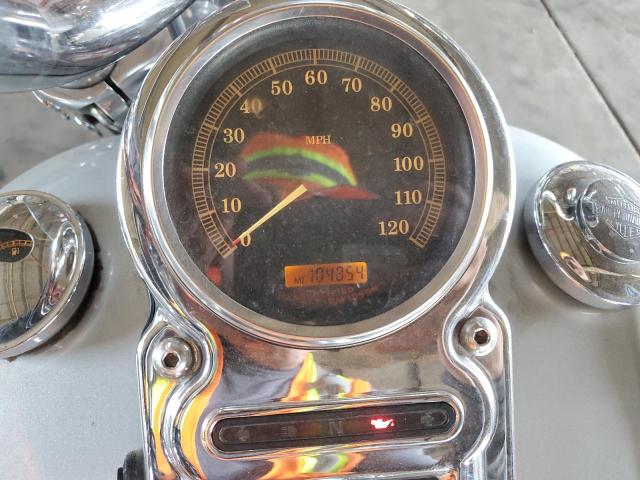 2006 HARLEY-DAVIDSON FXDWGI 1HD1GP1176K318161