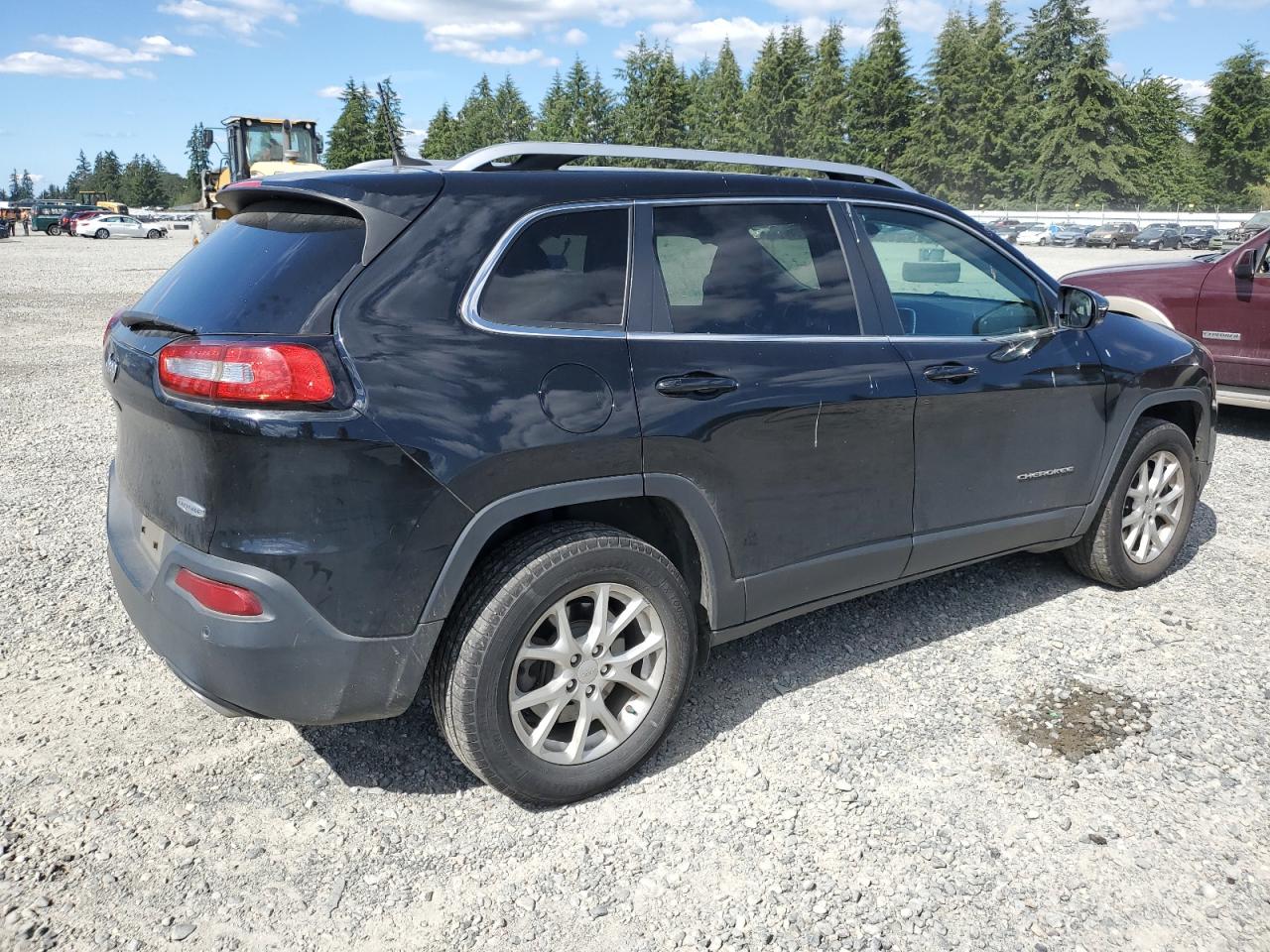 2018 Jeep Cherokee Latitude Plus vin: 1C4PJMLX4JD509739