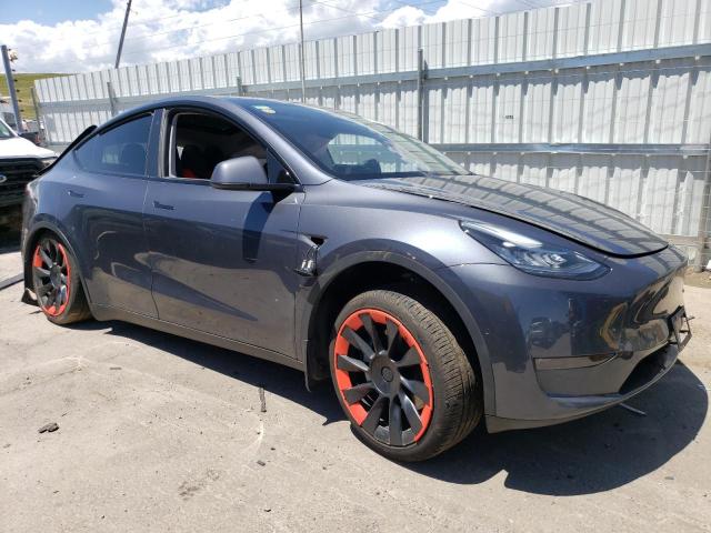 VIN 7SAYGDEEXNA009369 2022 Tesla MODEL Y no.4