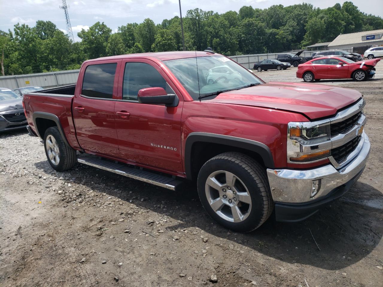 3GCUKREC2JG635401 2018 Chevrolet Silverado K1500 Lt