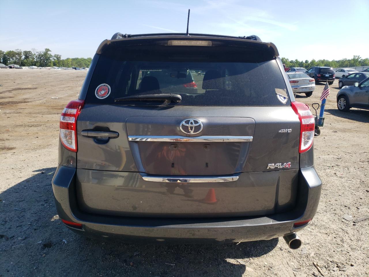 JTMRF4DV8B5038228 2011 Toyota Rav4 Sport