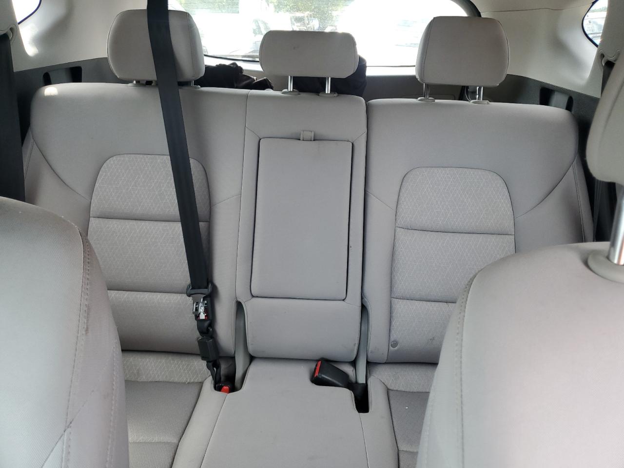 KM8J33A4XJU710656 2018 Hyundai Tucson Sel