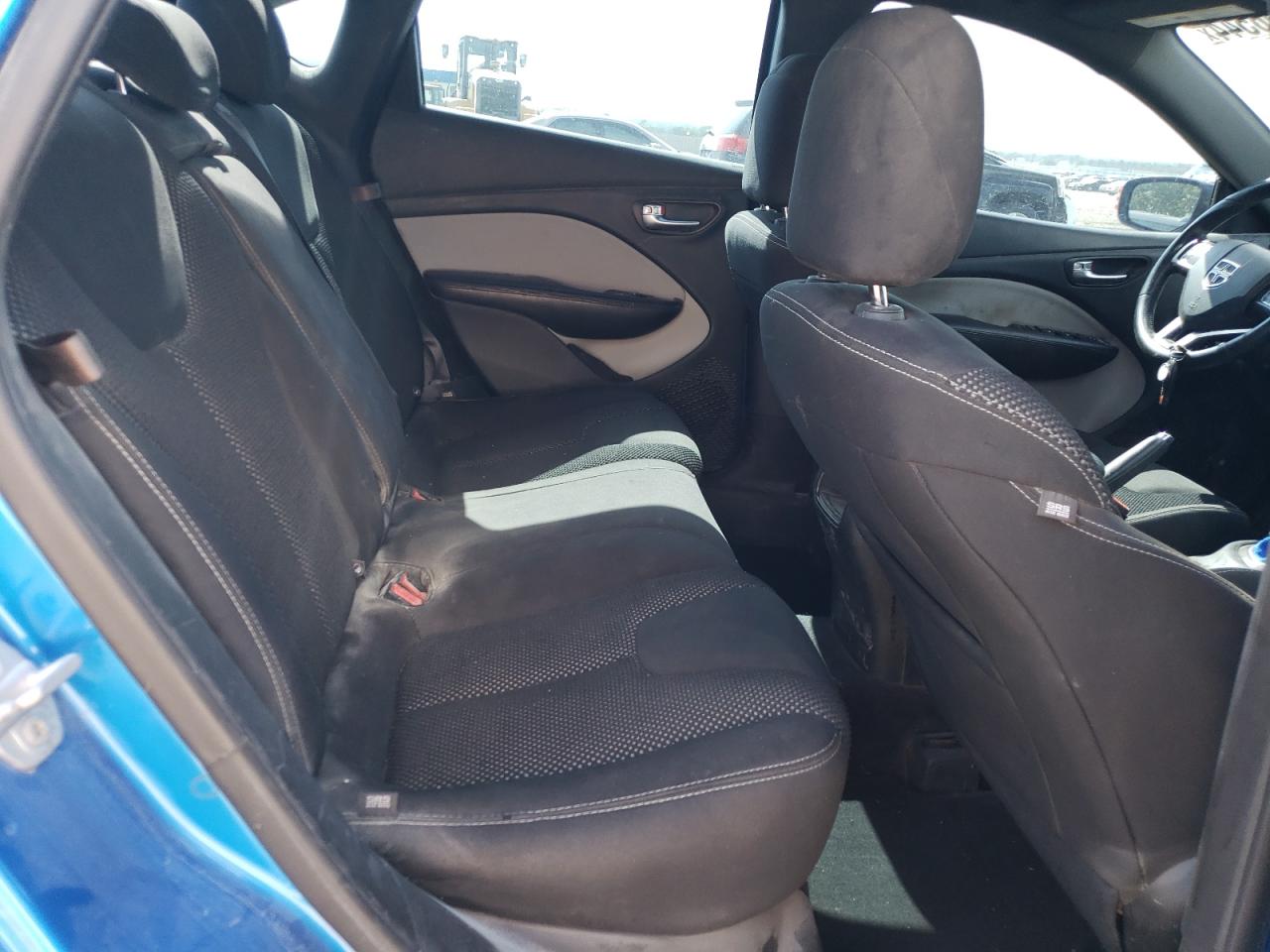 1C3CDFBB4FD390609 2015 Dodge Dart Sxt