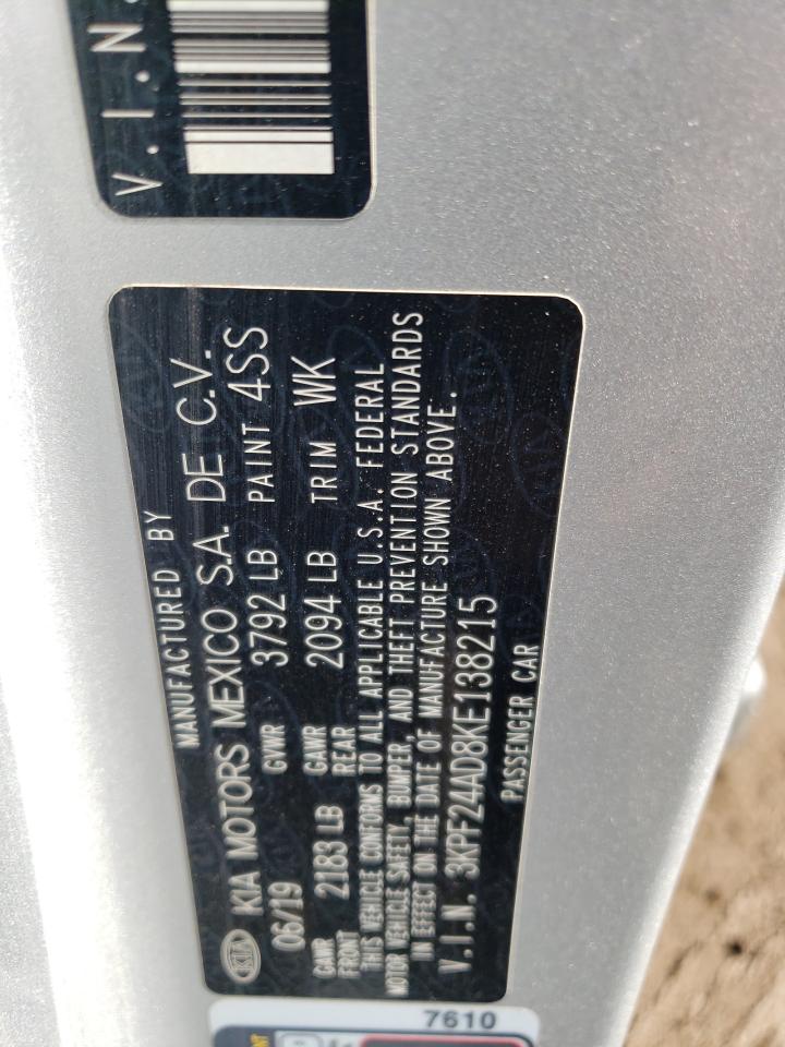 3KPF24AD8KE138215 2019 Kia Forte Fe