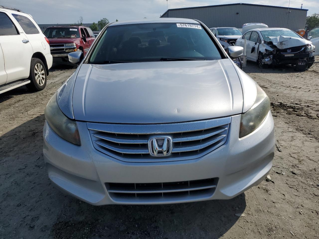 1HGCP2F3XBA118335 2011 Honda Accord Lx