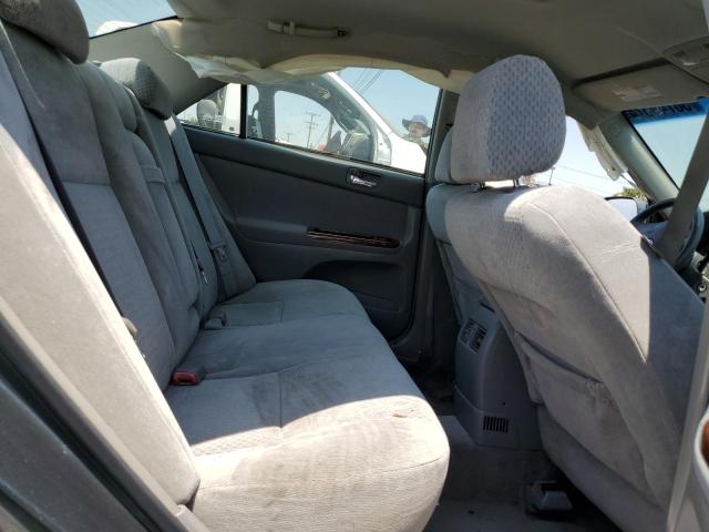 2004 Toyota Camry Le VIN: 4T1BE30K44U365904 Lot: 58749324