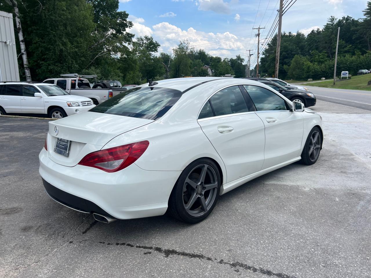 2014 Mercedes-Benz Cla 250 vin: WDDSJ4EB6EN050263