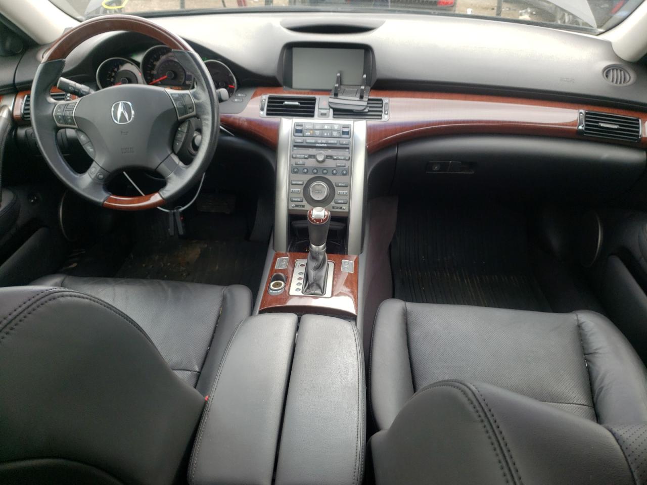 JH4KB2F68AC002135 2010 Acura Rl