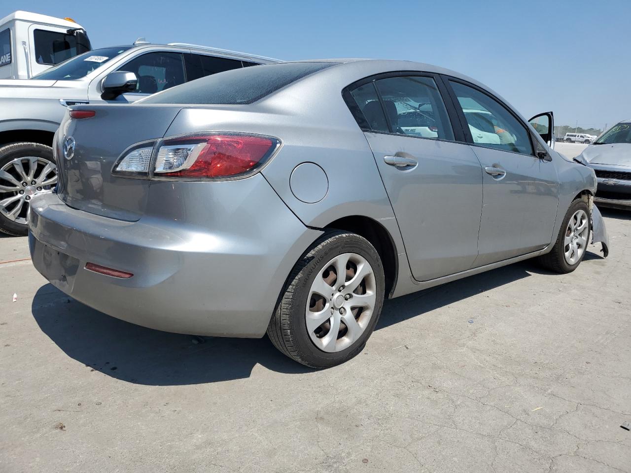 JM1BL1TF6D1767583 2013 Mazda 3 I