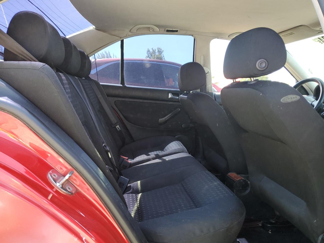 3VWRS29M11M071268 2001 Volkswagen Jetta Gl