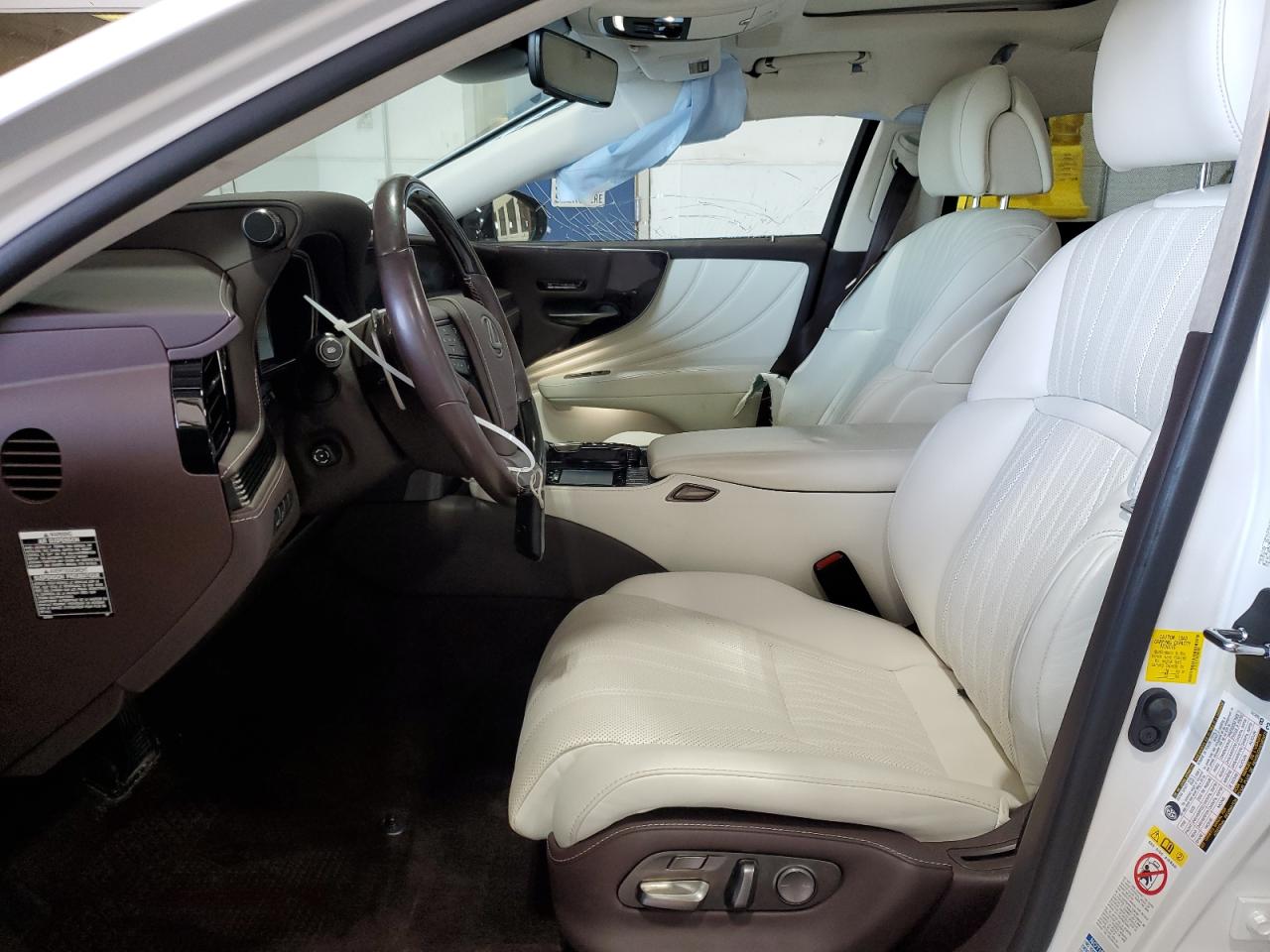 JTHC5LFF9K5006492 2019 Lexus Ls 500