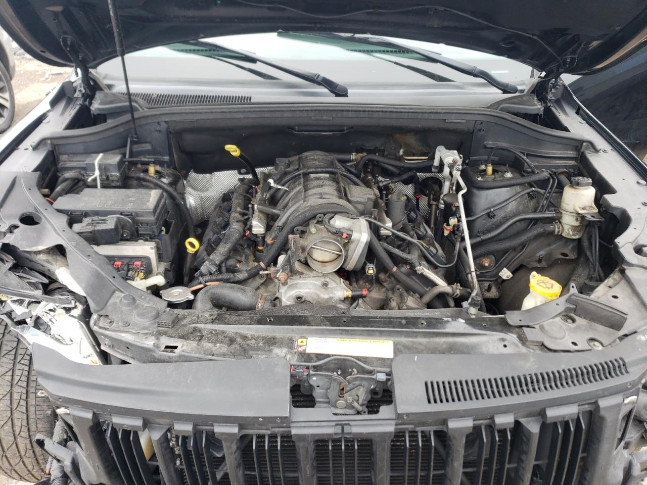 1C4RJFCT7CC188015 2012 Jeep Grand Cherokee Overland