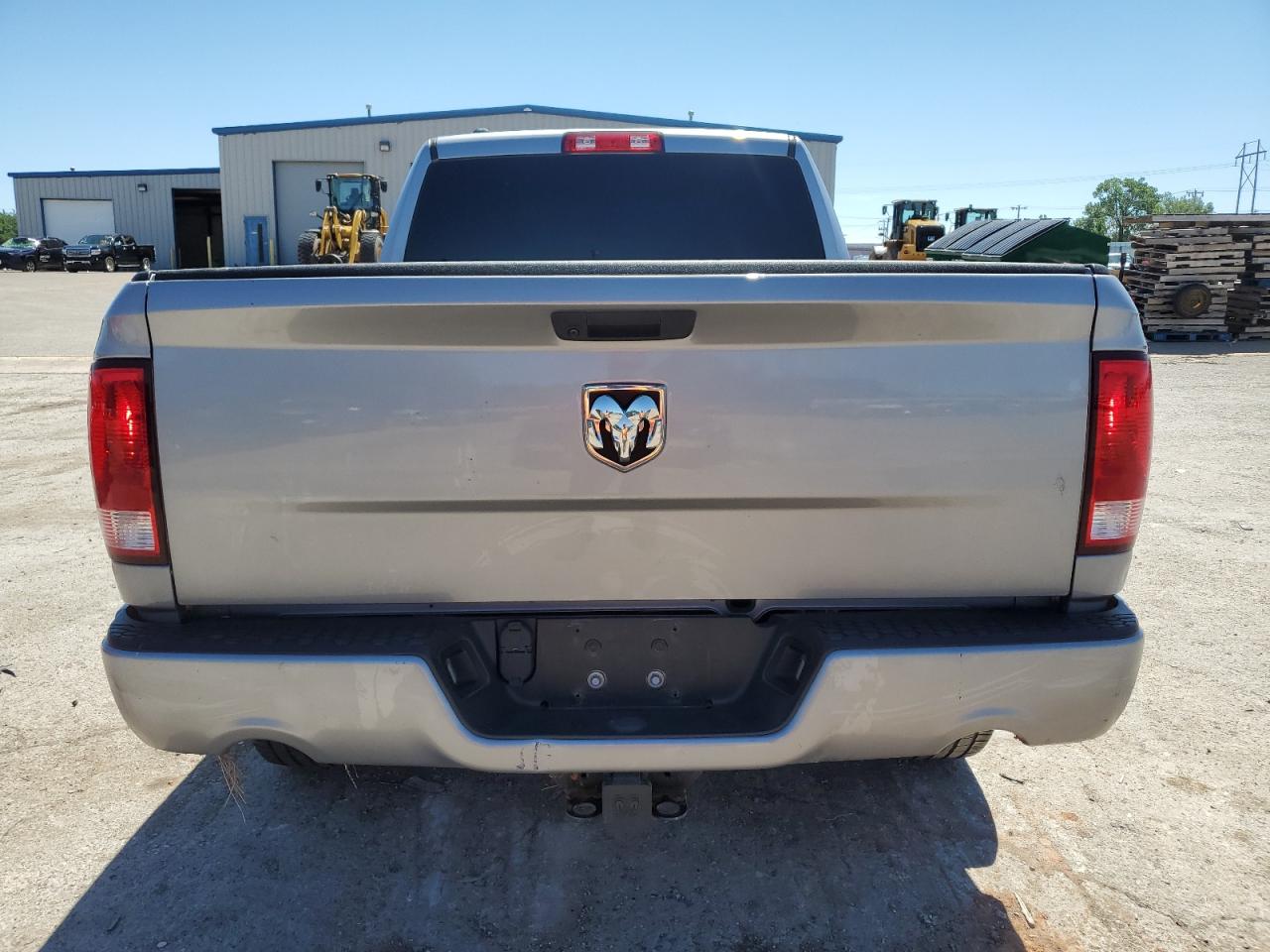 2020 Ram 1500 Classic Tradesman vin: 1C6RR6FT6LS119415