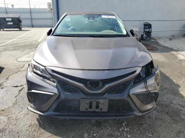 VIN 4T1G11AK8MU584739 2021 Toyota Camry, SE no.5