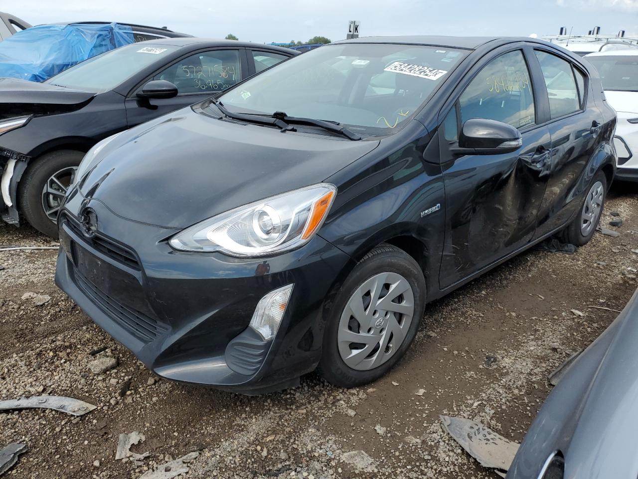 2016 Toyota Prius C vin: JTDKDTB33G1121034