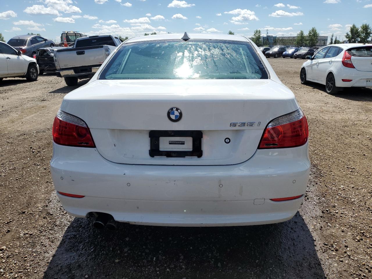 WBANV93589C132211 2009 BMW 535 Xi