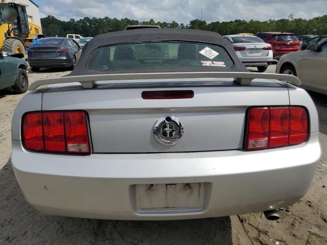 2006 Ford Mustang VIN: 1ZVHT84N465220393 Lot: 59487264
