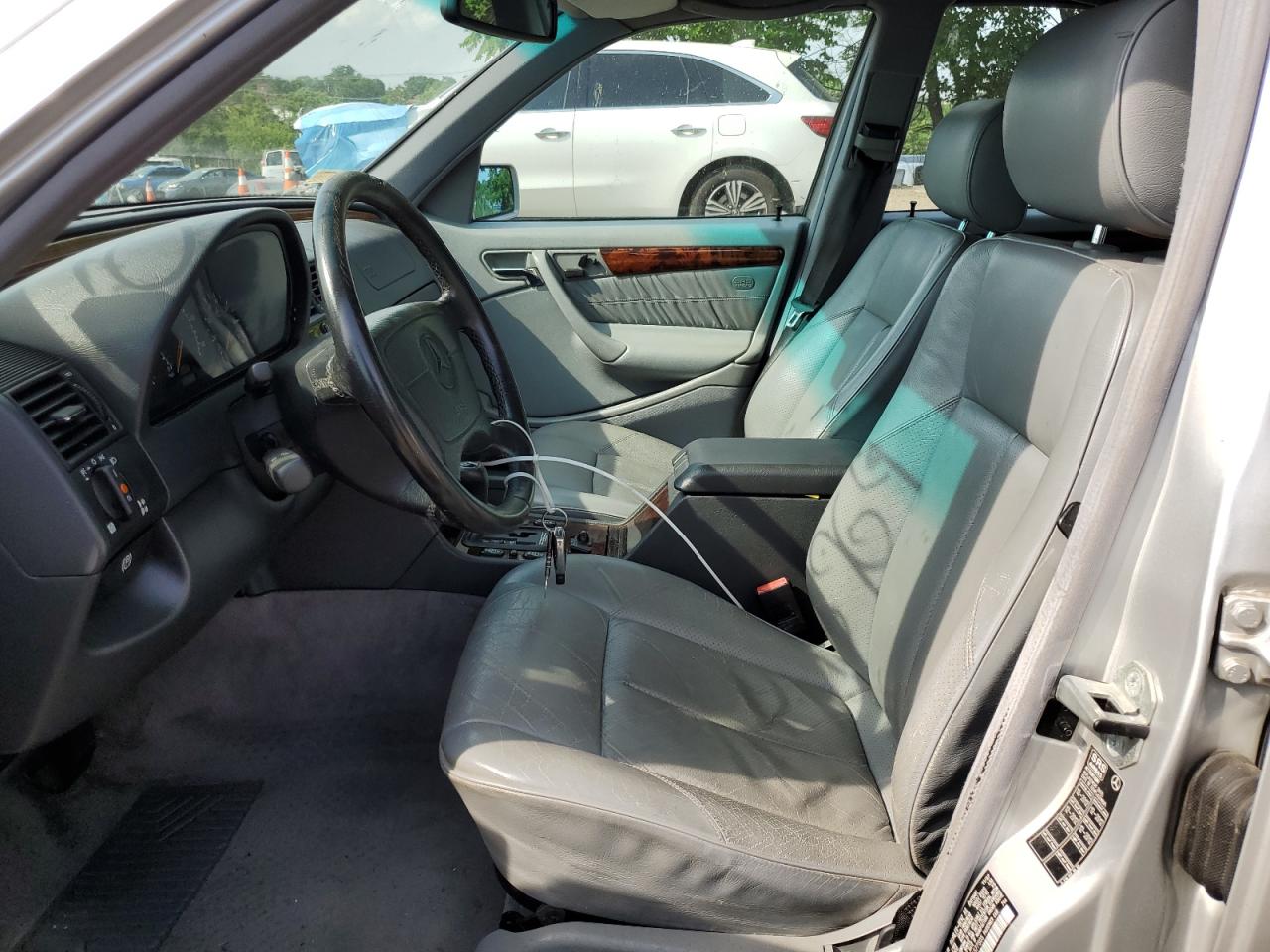 WDBHA23G0WA577505 1998 Mercedes-Benz C 230