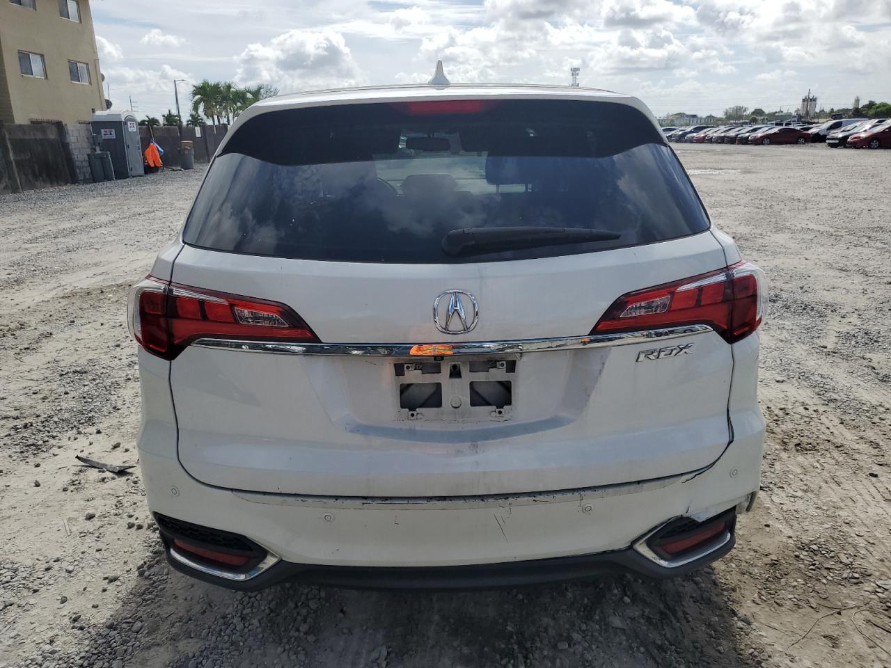 5J8TB3H71HL001132 2017 Acura Rdx Advance