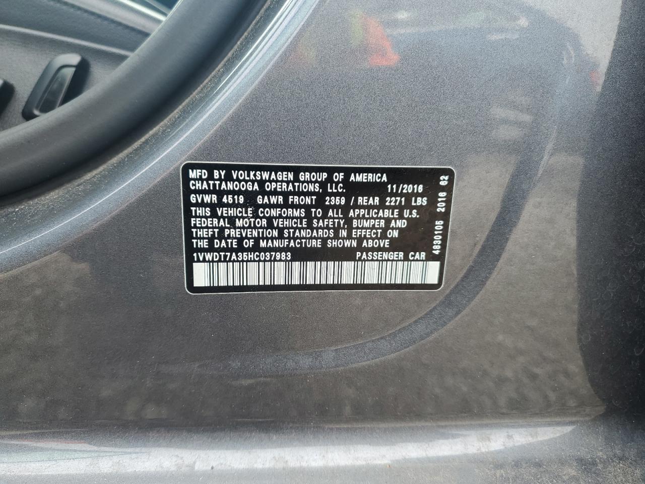 1VWDT7A35HC037983 2017 Volkswagen Passat R-Line