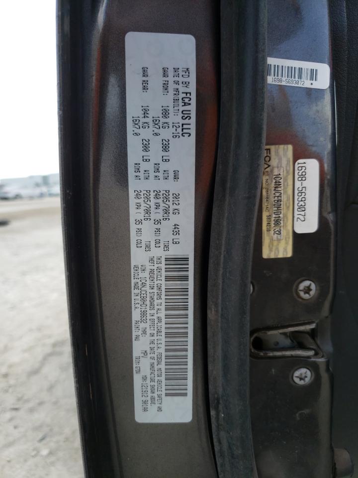 1C4NJCEB0HD198632 2017 Jeep Compass Latitude