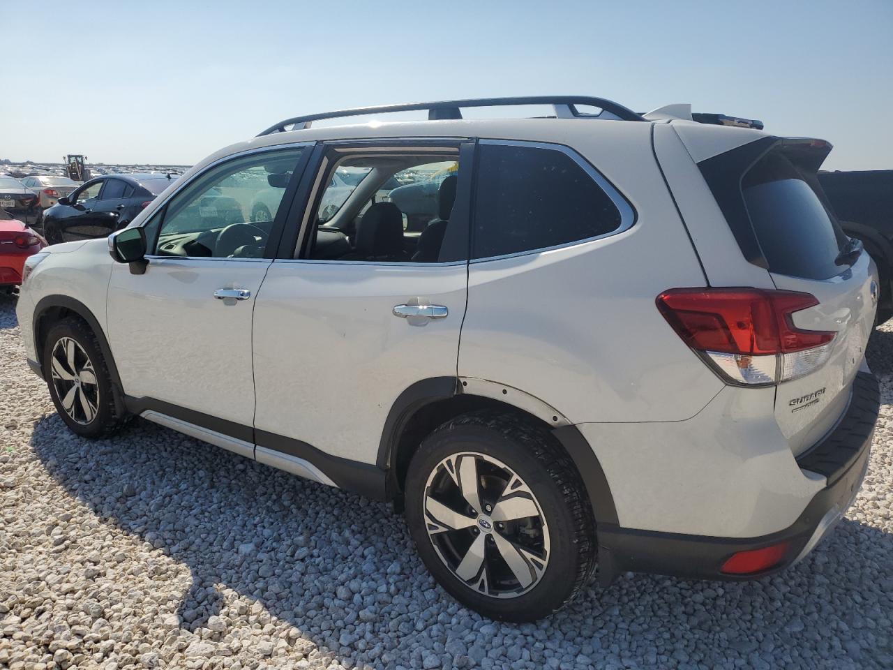 JF2SKAWC7KH421343 2019 Subaru Forester Touring