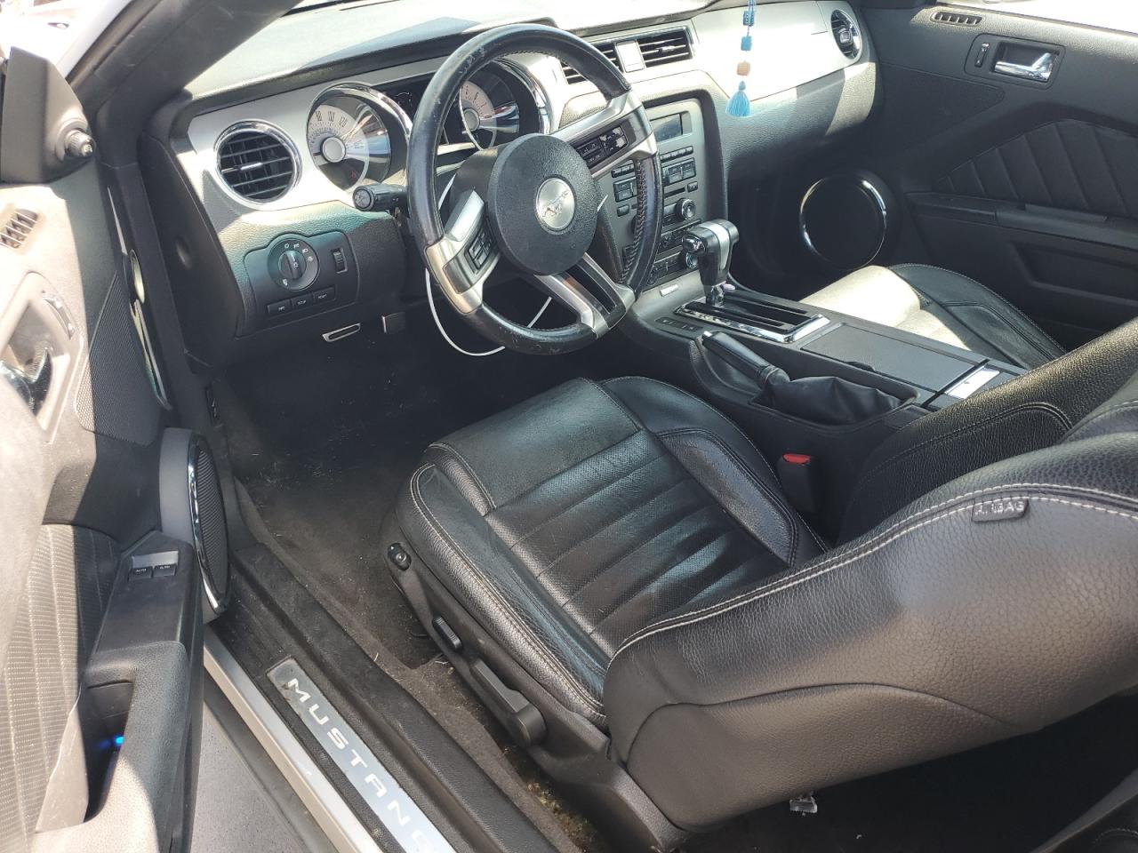 1ZVBP8AM2B5107235 2011 Ford Mustang