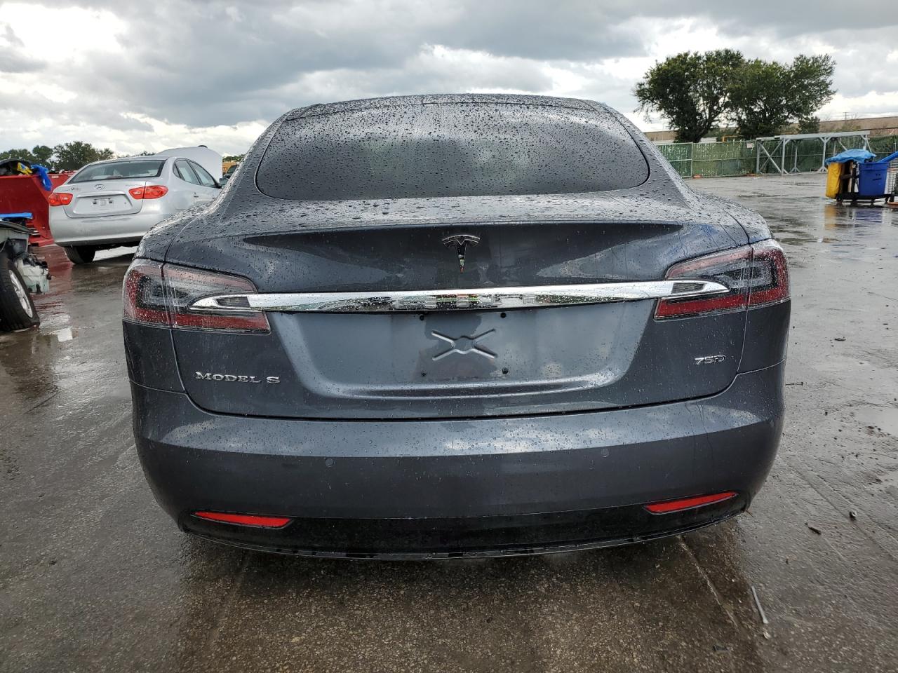 5YJSA1E20JF281290 2018 Tesla Model S