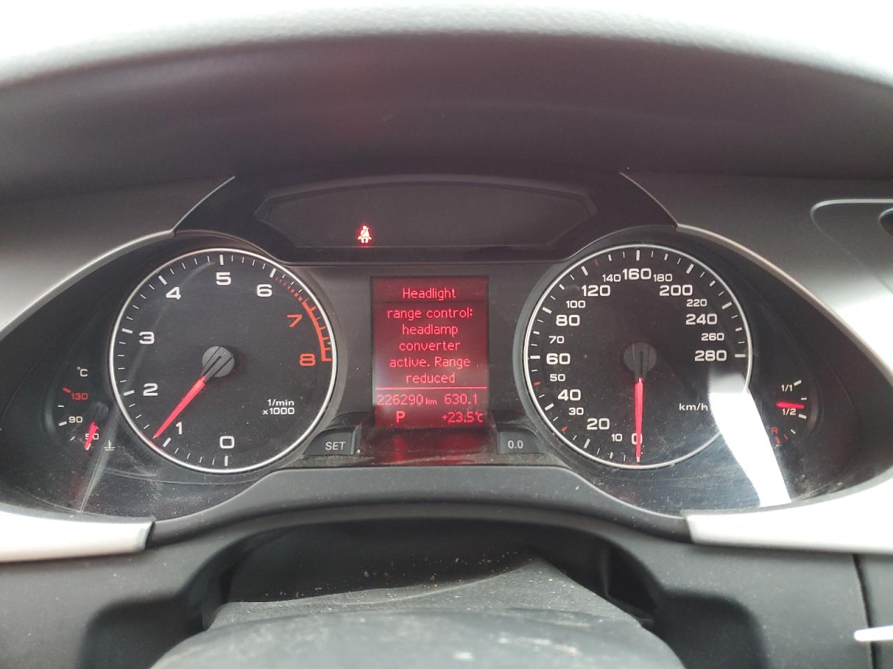 WAUFFCFL3BN010617 2011 Audi A4 Premium Plus