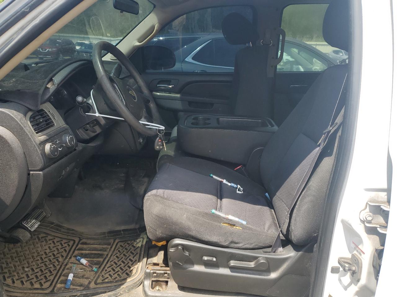 1GNSK4E08BR228482 2011 Chevrolet Tahoe K1500