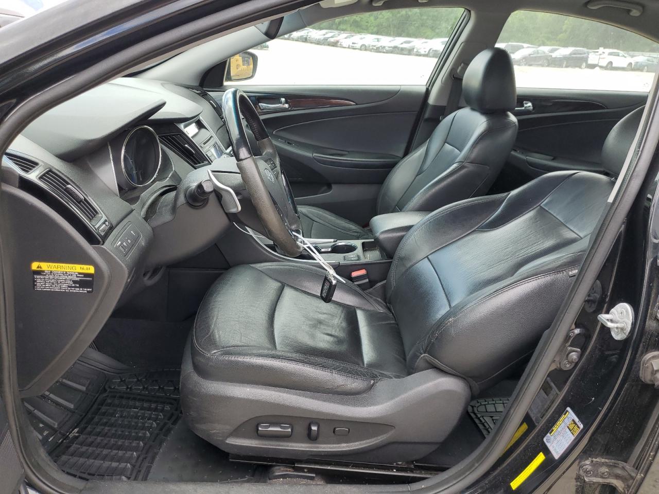 5NPEC4AB8CH483037 2012 Hyundai Sonata Se