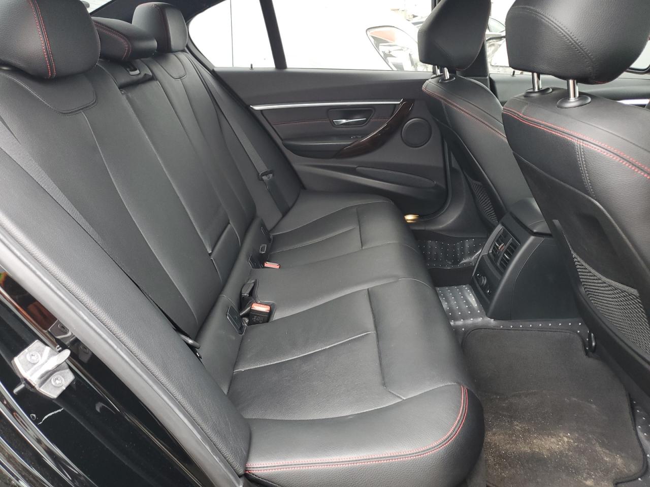 WBA8E3G53GNU05464 2016 BMW 328 Xi Sulev