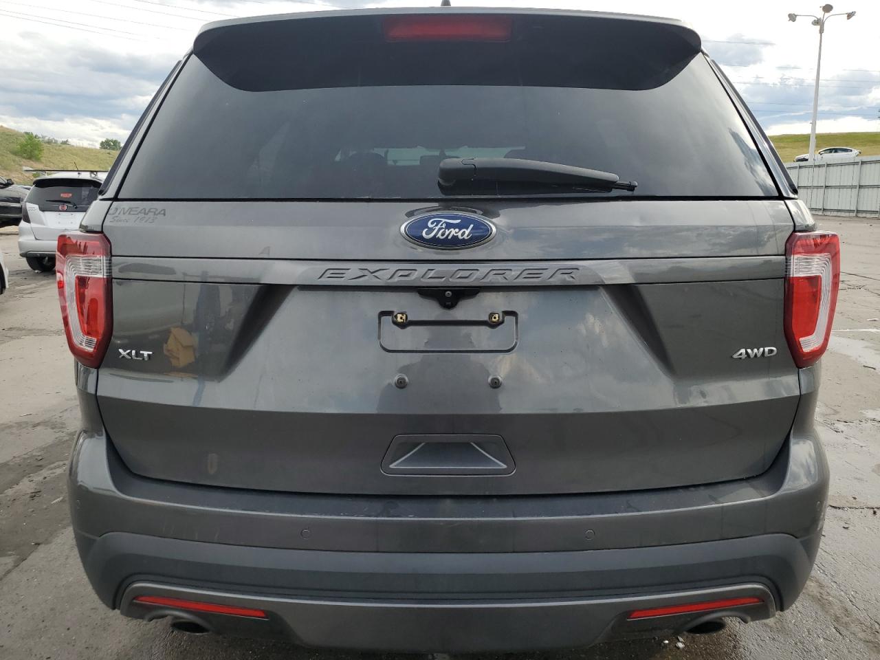 1FM5K8D84HGD21164 2017 Ford Explorer Xlt