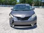 TOYOTA SIENNA LE photo