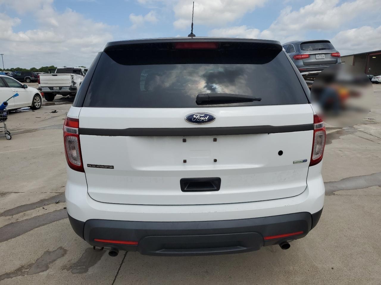 2015 Ford Explorer Police Interceptor vin: 1FM5K8AR4FGA21568